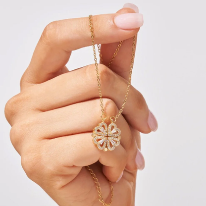 Éternelle Four Hearts Ketting